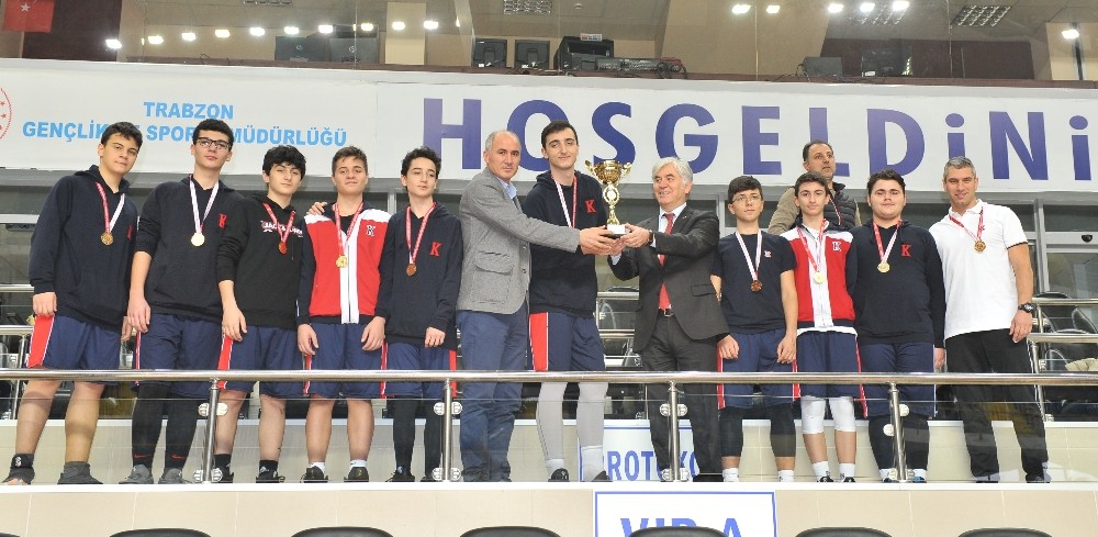 Basketbol Genç Kızlar ve Erkekler B İl Birinciliği müsabakaları tamamlandı 