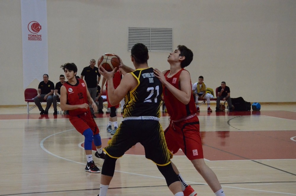 Basketbol Heyecanı Başladı 