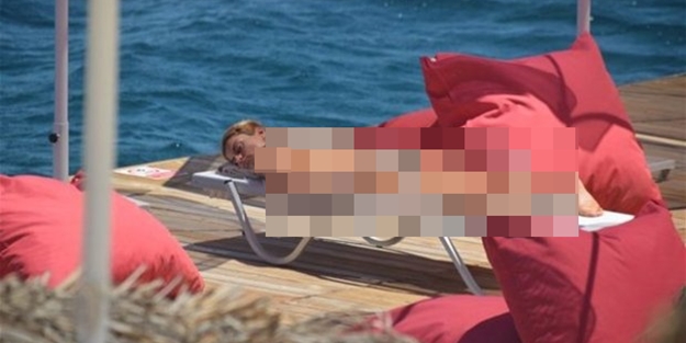 Namaza kapıyı kapayanlar, Budist ibadetine sessiz!