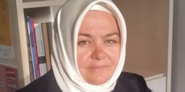 Başörtülü bakan Cumhuriyet'e ağır geldi