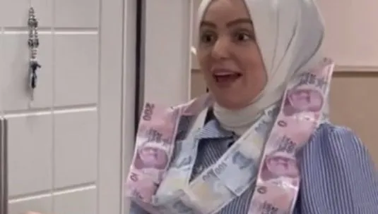 Başörtülü(!) görgüsüz fenomen hakkında bomba iddia! Vay vay vay