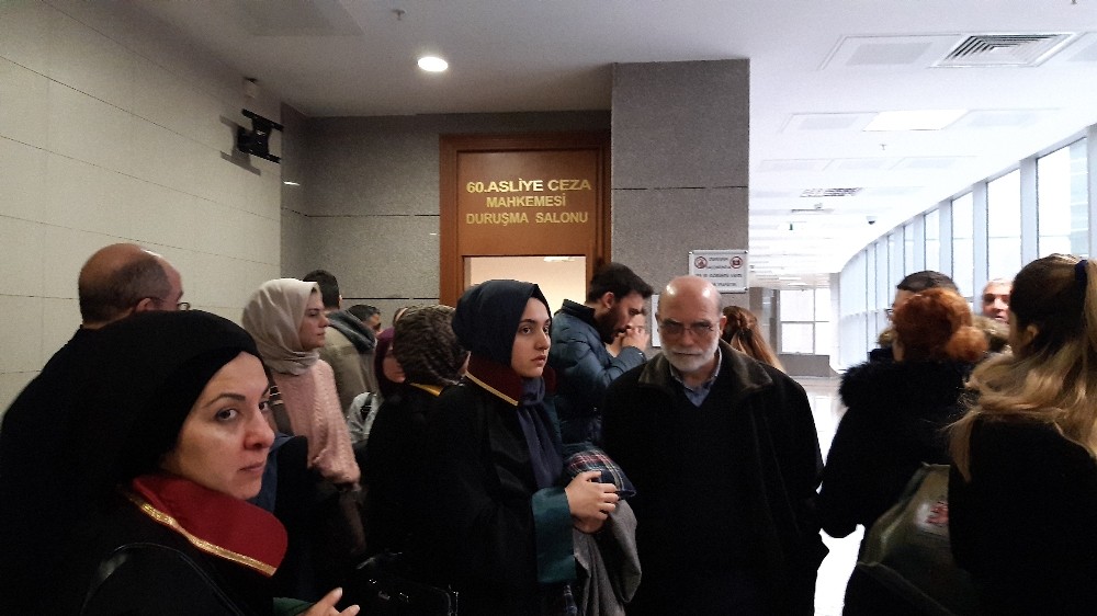 Başörtülü öğretmene saldıran sanık hakim karşısında 