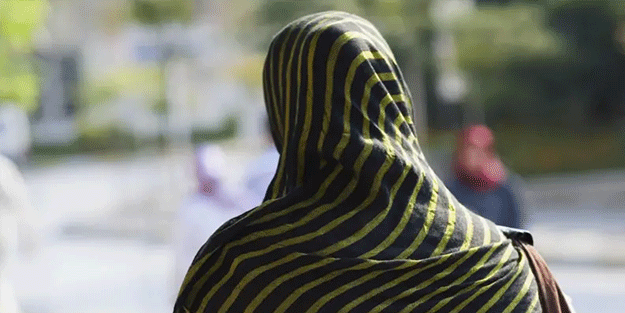 Başörtülü olduğu için işten çıkardıkları kadına tazminat ödeyecekler