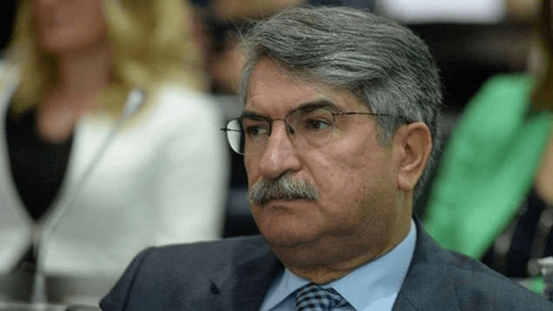 Başörtülülere kin kusan Fikri'ye bak hele