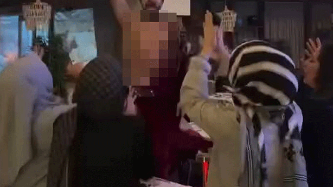 Başörtüsü zulmü bitmedi! Sadece zulmedenler değişti