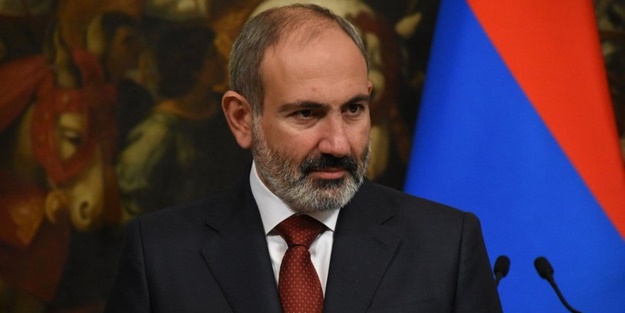 Başpsikopos Achapakhyan Paşinyan'ı yerden yere vurdu