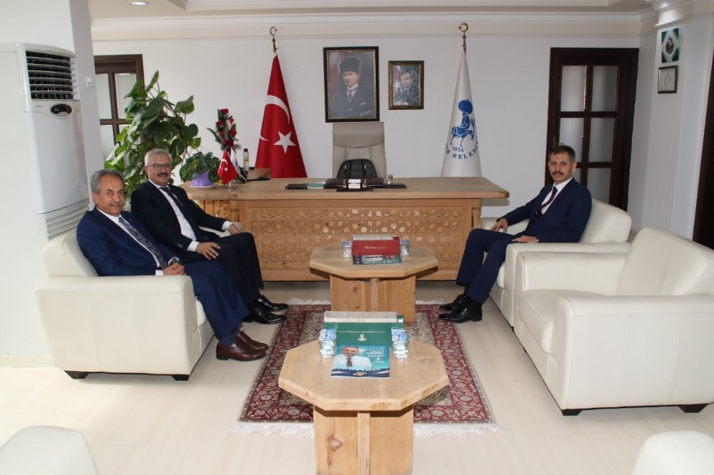 Başsavcı Solmaz ve Adalet Komisyonu Başkanı Ay’dan Başkan Akkaya’ya ziyaret 