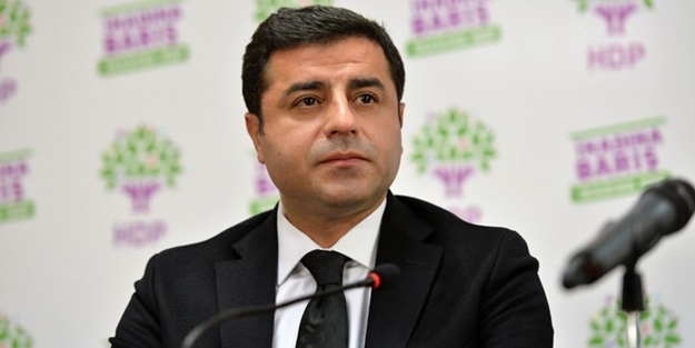 Başsavcıyı hedef gösteren terörist Demirtaş hâkim karşısına çıkarıldı