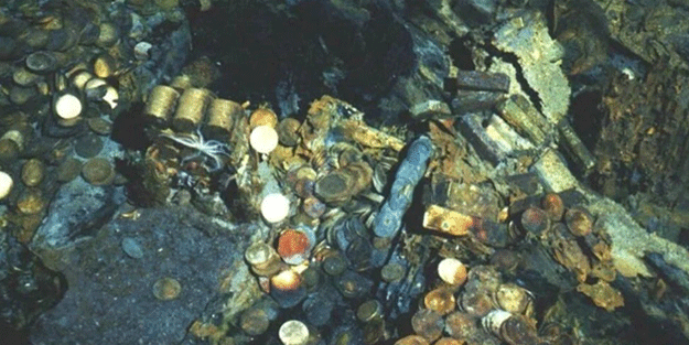 Batan geminin malları... 21 ton altın sikke bulundu!