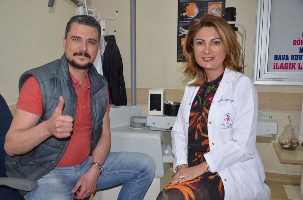 Batan kıymıkla görme kaybı yaşamıştı, 30 yıl sonra gelen mutluluk 