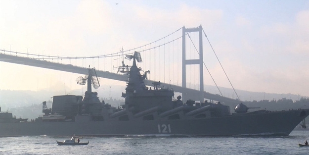 Batan Rus gemisi İstanbul'dan böyle geçmişti