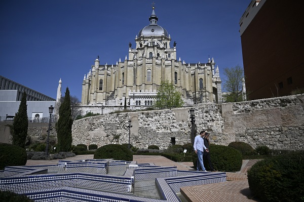 Batı Avrupa'nın İslam medeniyetine ev sahipliği yapan tek başkenti: Madrid