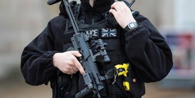 Batı ikiyüzlülüğünü bir kez daha gösterdi! Suç işleme özgürlüğü için izin verdiler