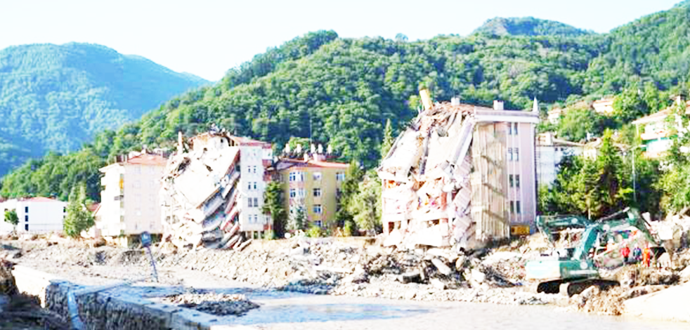 Batı Karadeniz'deki selzedelere 10 milyon daha kaynak aktarıldı