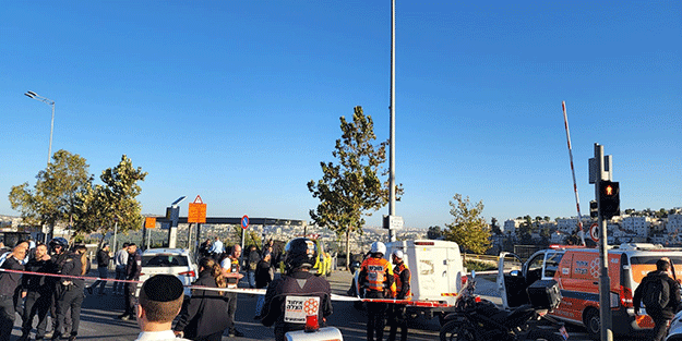 Batı Kudüs'te meydana gelen patlamada en az 7 kişi yaralandı