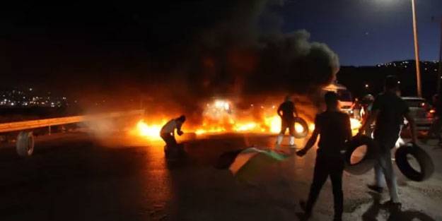 Batı Şeria'da İsrail askerleri Filistinlilere saldırdı