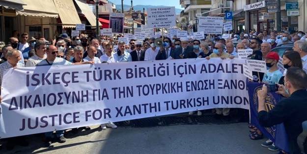 Batı trakya Türklerinden Yunan ırkçılığına karşı protesto!