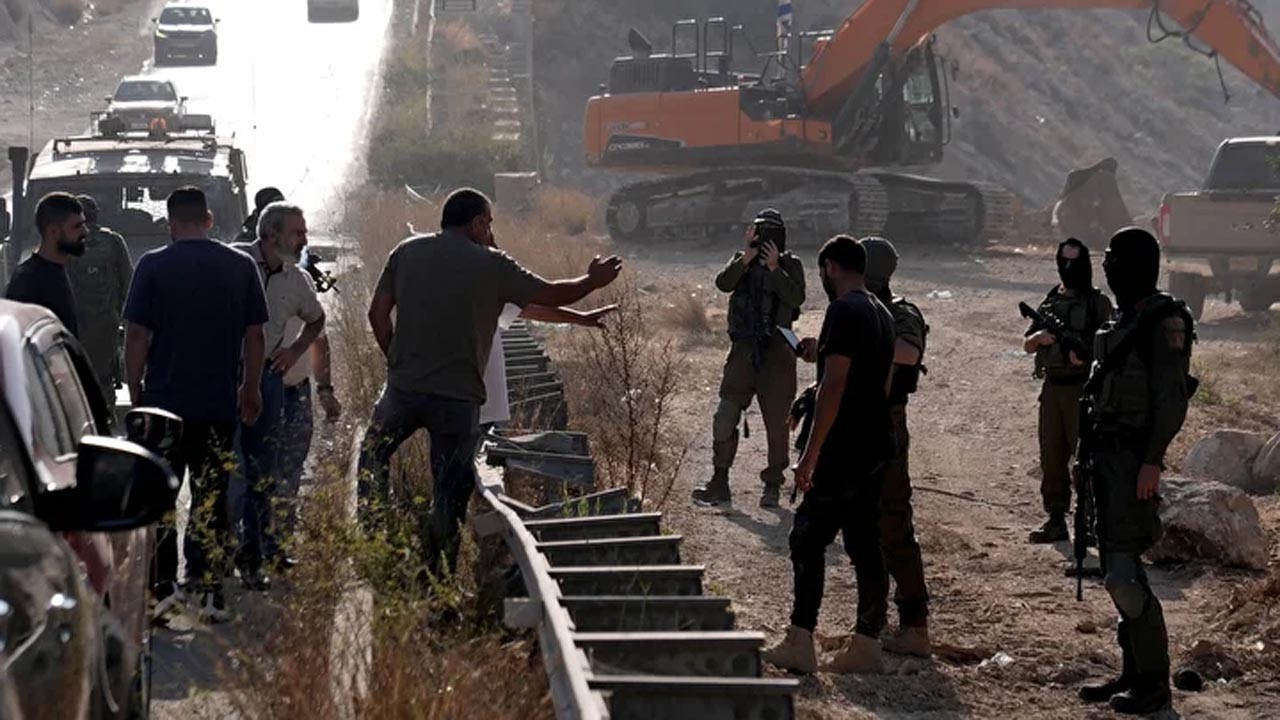 Batı Yaka'nın işgali iki devletli çözüm olasılığını ortadan kaldırdı İsrail küresel gücün maşası