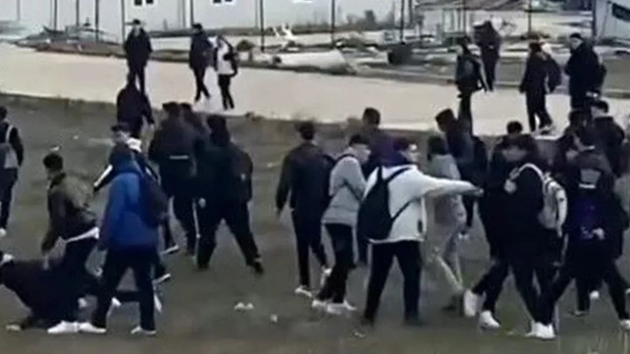 'Batıcı müfredatla ahlak nasıl tesis edilecek?'