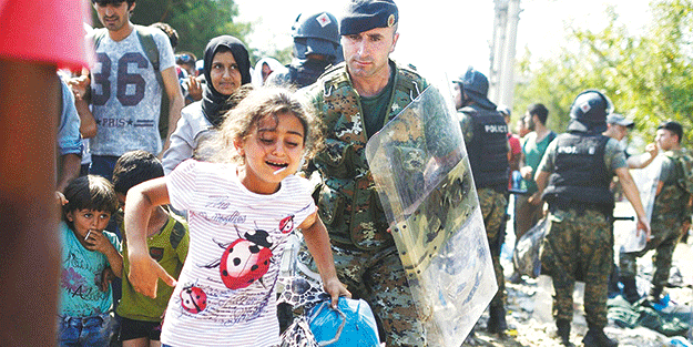 Batı’nın insanlıktan nasibi yok!