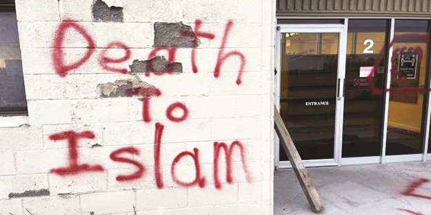 Batının İslâm nefreti bitmiyor