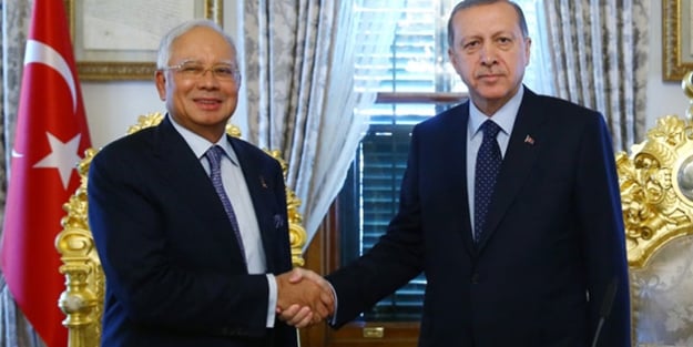 Batı'nın kirli oyunu! Dişini geçiremeyince...