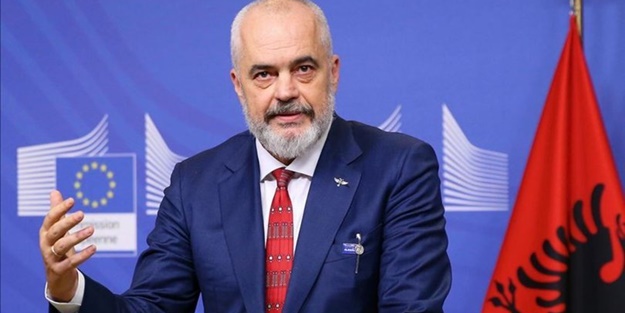 Batı'ya tokat gibi cevap: Bize bir tek Türkiye yardım etti