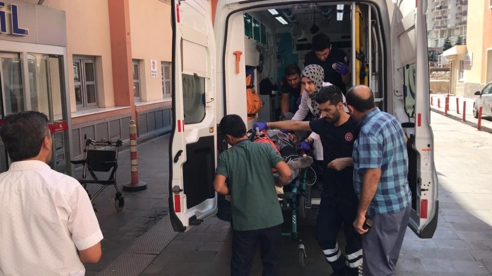 Batman şehirlerarası otogarı karıştı: 1 ölü, 3 yaralı 
