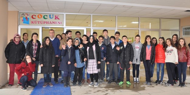 Batman Üniversitesi kütüphanesine okullardan yoğun ilgi