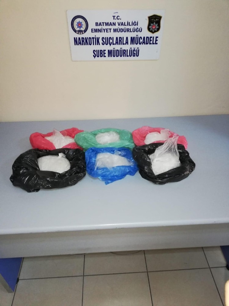 Batman’da 2 kilo 800 gram metamfetamin ele geçirildi 