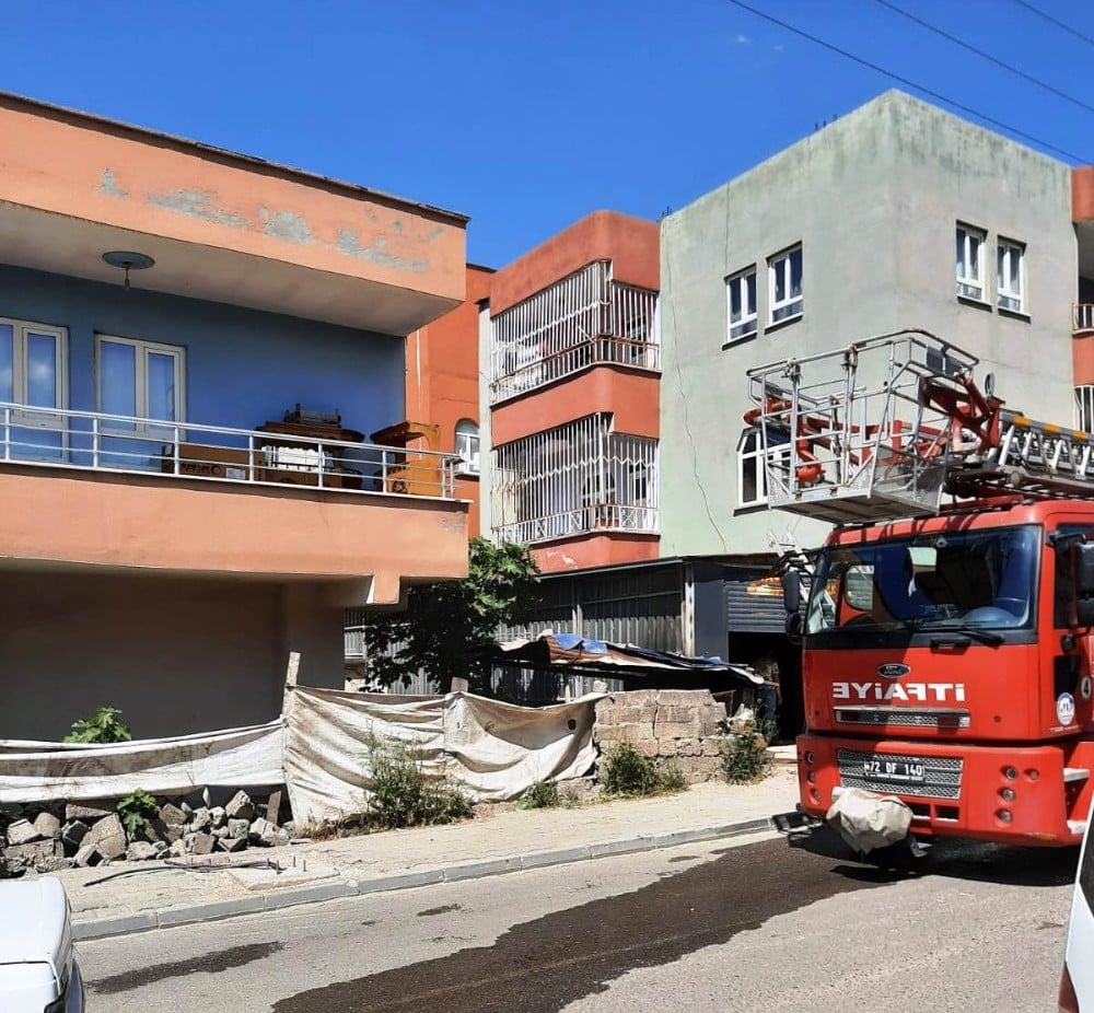 Batman’da korkutan yangın 