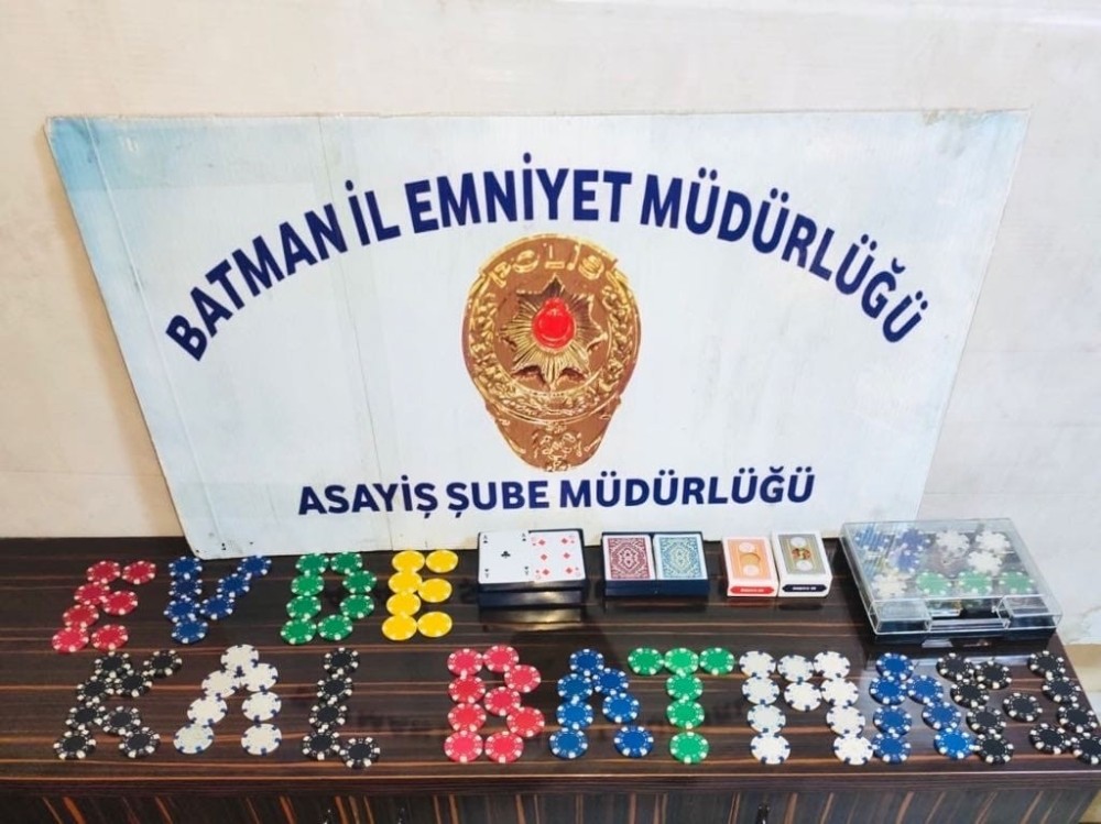 Batman’da kumar operasyonu: Sosyal mesafeyi ihlal eden 12 kişiye 37 bin 800 lira ceza 
