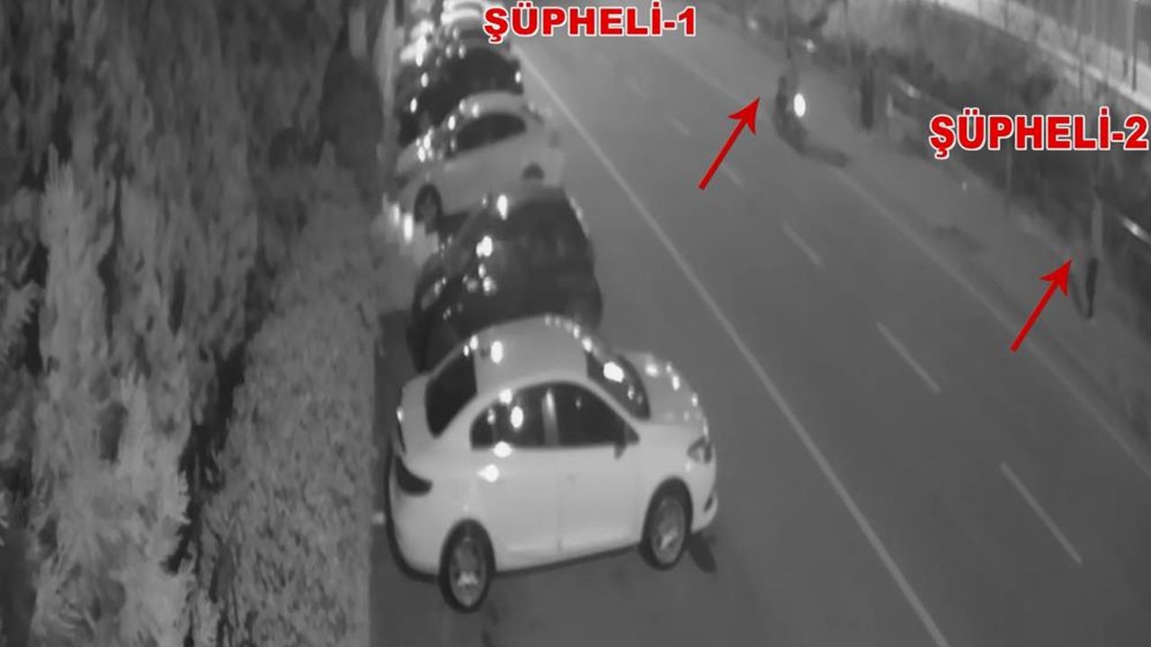 Batman’da motosikletli kapkaç anı kamerada