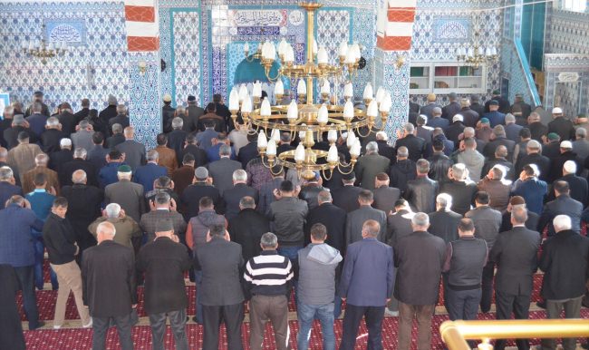 Batman'da şehitler için 3 dilde mevlit okundu