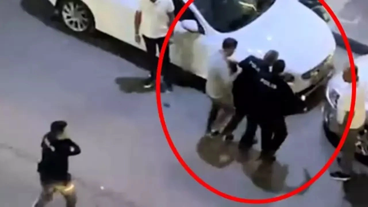 Batman'da silahlı ve bıçaklı kavgada 1'i polis, 8 yaralı