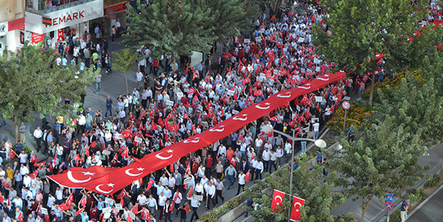 Batman'da teröre lanet yürüyüşü düzenlendi