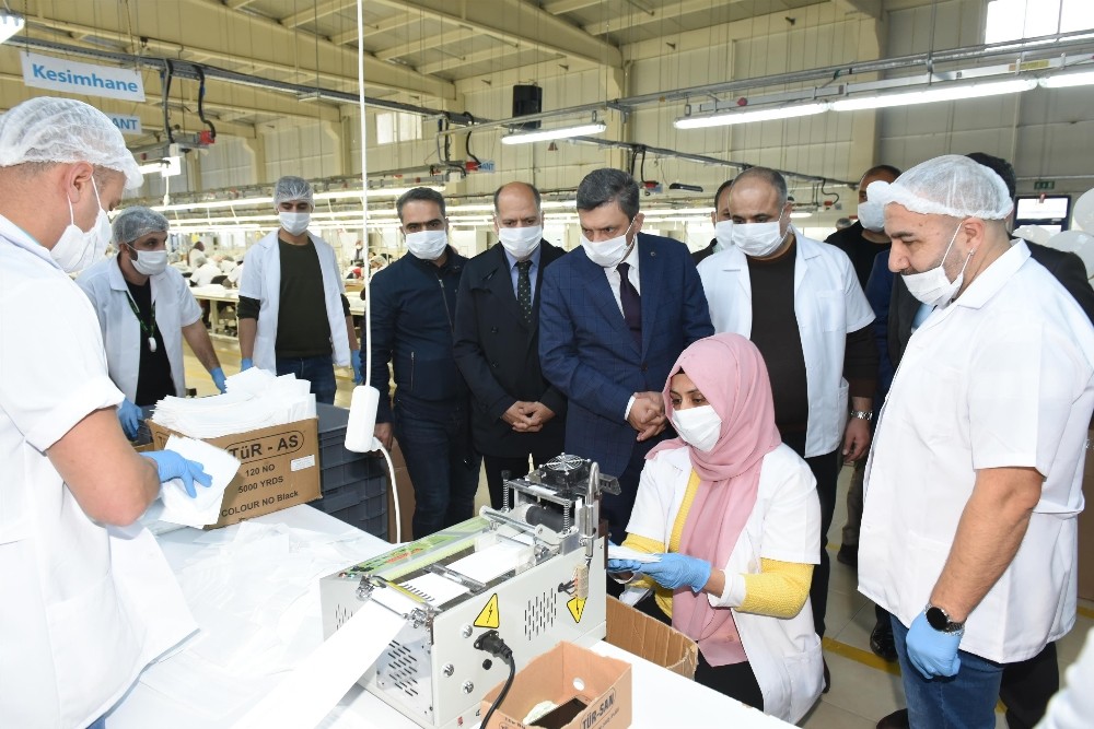 Batman’daki tekstil fabrikası günde 3 milyon maske üretecek 