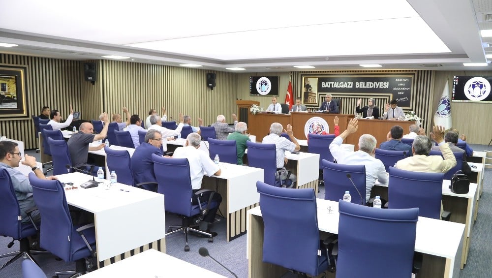 Battalgazi Belediye Meclisi toplandı 
