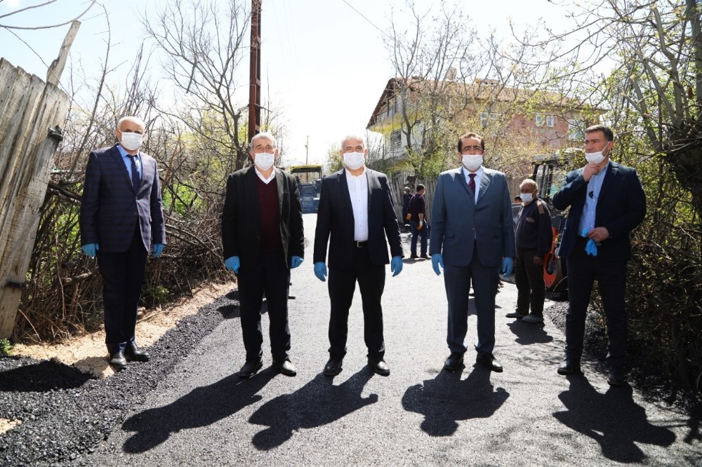 Battalgazi Belediyesi, 900 kilometre yol bakım ve onarım çalışması yaptı 