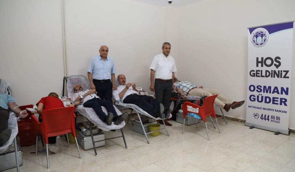 Battalgazi Belediyesi çalışanlarından örnek davranış 