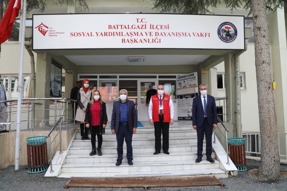 Battalgazi’de 5 bin aileye yardım ulaştırıldı 