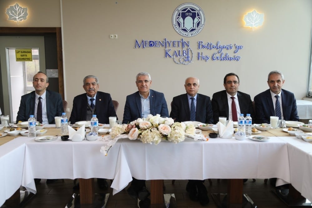 Battalgazi’de soğuk asfalt üretim ve serim tesisi kurulacak 
