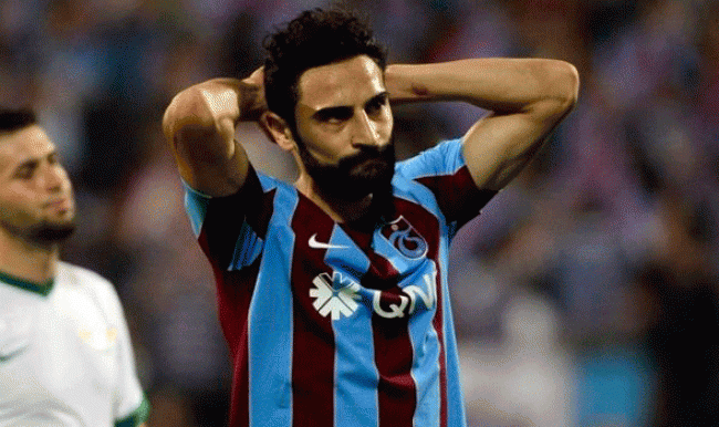 Bavulunu hazırladı! İstanbul'a geliyor...