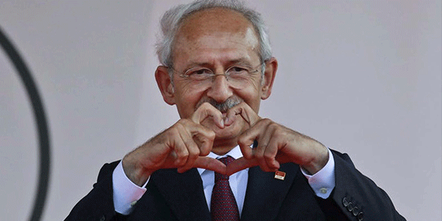 Bay bay Kemal dünyanın diline düştü! Kalp emojisini bakın neden bırakmış