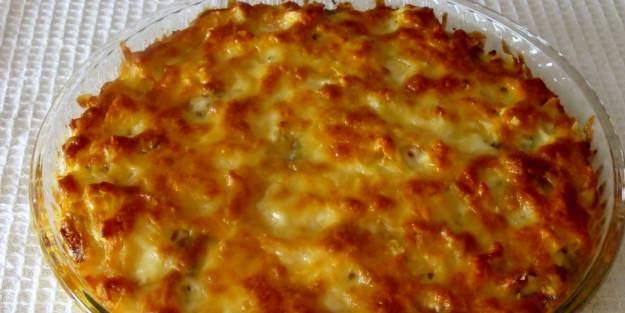 Bayat ekmekten yapılan pratik börek tarifi