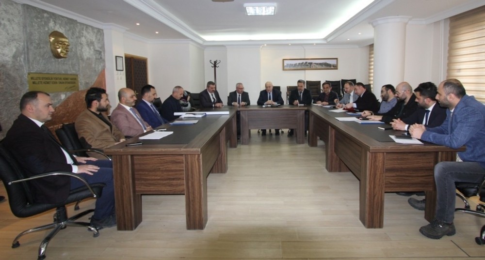 Bayburt Belediyesinde yeni iş sezonu masaya yatırıldı 