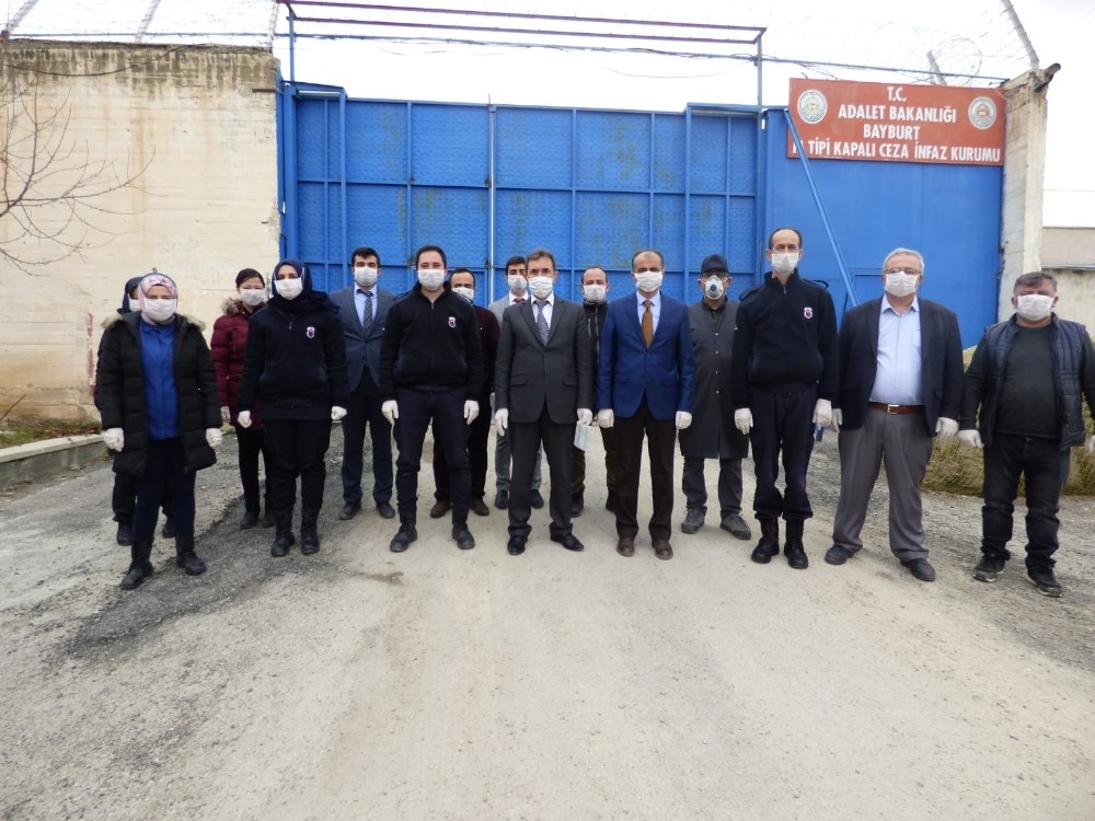 Bayburt M Tipi Kapalı Ceza infaz Kurumu’nda Kovid-19 tedbirleri 