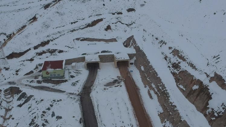 Bayburt sahile bir adım daha yaklaştı 