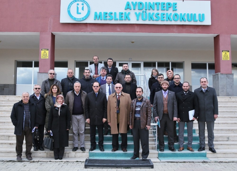 Bayburt Üniversitesi Senatosu Aydıntepe’de öğrencilerle buluştu 
