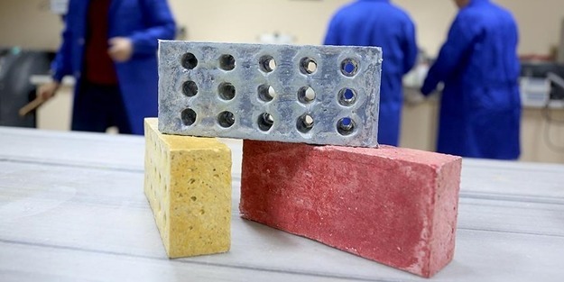 Bayburt'ta 'çevreci tuğla' üretildi